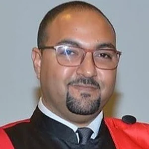 Portrait de Pr Smail Ouiddad
